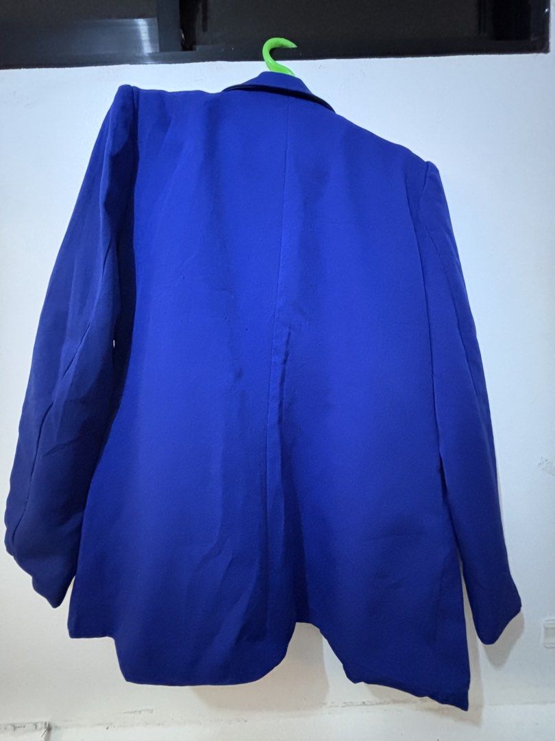 Blue Blazer Trendyol XL (Category: Coats, Jackets and Outerwear) located in Davao. Submitted by ra2008 (Listing ID 1442341424, Image 3). Description: LBC COP COD to be shouldered by buyer.