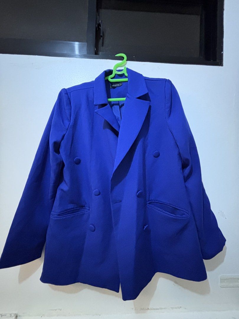 Blue Blazer Trendyol XL (Category: Coats, Jackets and Outerwear) located in Davao. Submitted by ra2008 (Listing ID 1442341424, Image 1). Description: LBC COP COD to be shouldered by buyer.