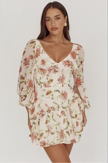 (Category: ) located in . Submitted by thriftchic_ (Listing ID 1442218445, Image 1). Description: .