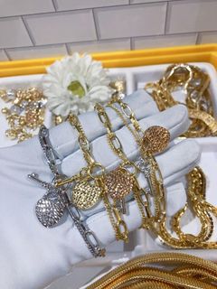 (Category: ) located in . Submitted by primejewelry (Listing ID 1442162342, Image 1). Description: .