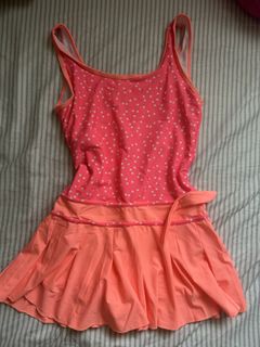 (Category: ) located in . Submitted by loveshecollection (Listing ID 1442185159, Image 1). Description: .