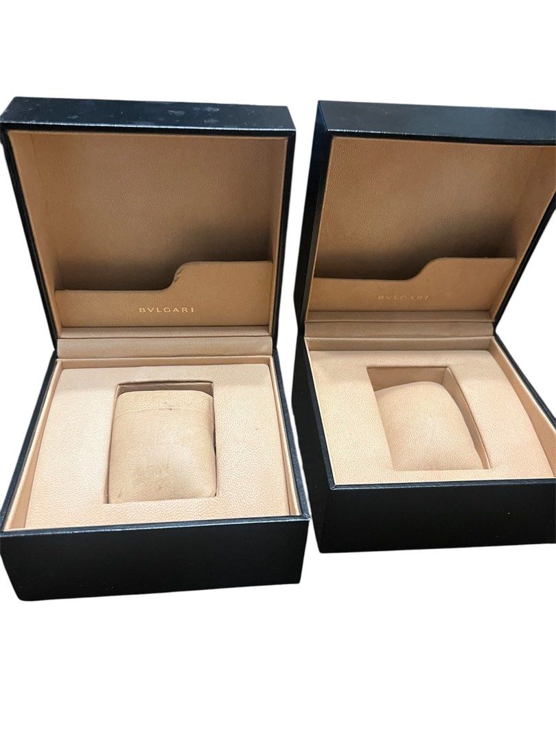 Bvlgari watch box hardbound (Category: Luxury Watches) located in Manila. Submitted by murafinds26 (Listing ID 1442173553, Image 1). Description: Guaranteed authentic .
