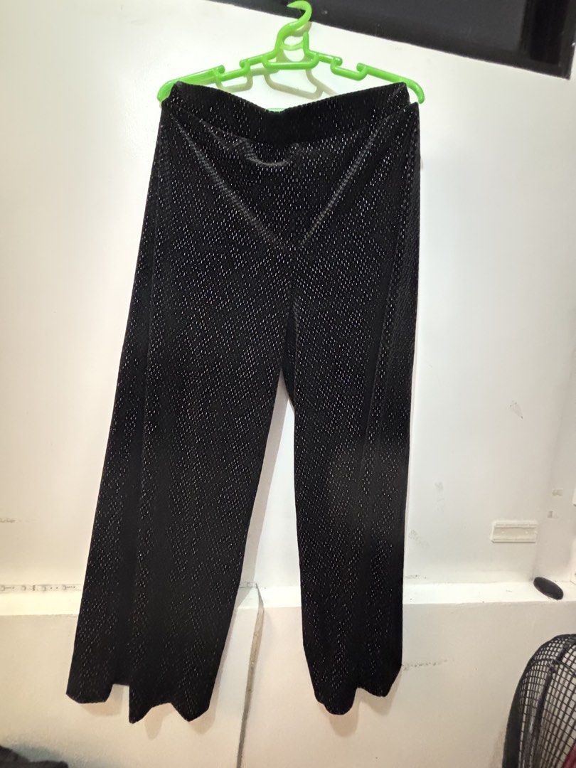 Calliope Pants XL 300pesos (Category: Other Bottoms) located in Davao. Submitted by ra2008 (Listing ID 1442277682, Image 1). Description: LBC COP COD to be shouldered by buyer.