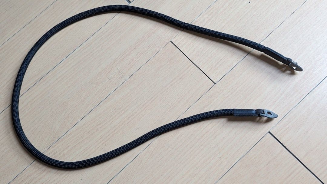 Camera Straps Quick Release (Category: Camera Bags & Carriers) located in Quezon City. Submitted by pervysage (Listing ID 1442248722, Image 3). Description: take both. never been used and in very good condition. decluttering..