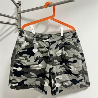 (Category: ) located in . Submitted by kk_jiwon (Listing ID 1442319395, Image 1). Description: .