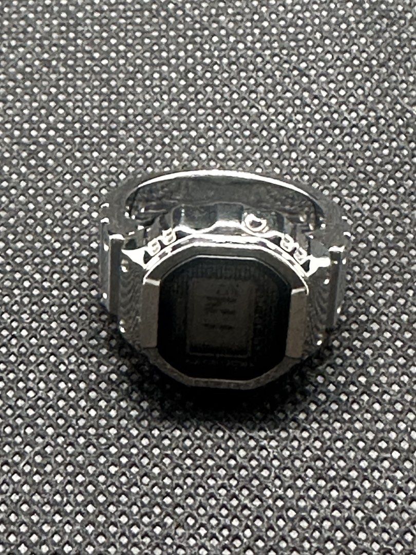 Casio CRW-001 Watch Ring Silver (Category: Luxury Watches) located in Mandaluyong City. Submitted by alluveon (Listing ID 1442199567, Image 2). Description: A newly developed miniature module and advanced metalworking technology have produced a new style of digital watch both practical and playful. This utterly distinctive watch expresses Casio uniqueness and originality and never compromises on even the smallest details. As a timepiece and as a 