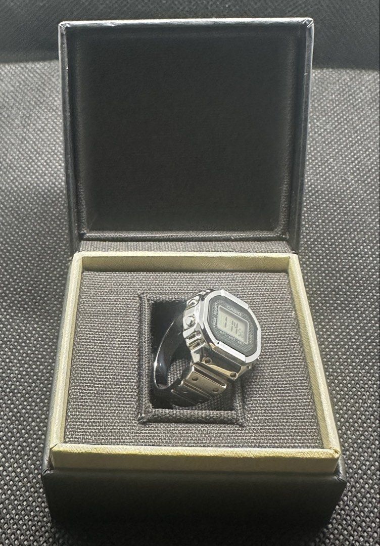 Casio CRW-001 Watch Ring Silver (Category: Luxury Watches) located in Mandaluyong City. Submitted by alluveon (Listing ID 1442199567, Image 1). Description: A newly developed miniature module and advanced metalworking technology have produced a new style of digital watch both practical and playful. This utterly distinctive watch expresses Casio uniqueness and originality and never compromises on even the smallest details. As a timepiece and as a 