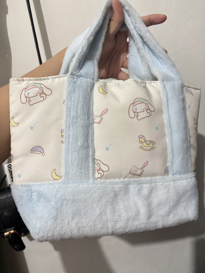 Cinnamoroll miniso lunch bag (Category: Purses & Pouches) located in San Jose del Monte. Submitted by rtemsii (Listing ID 1442282331, Image 2). Description: Never nagamit natambak lng 599 orig price.
