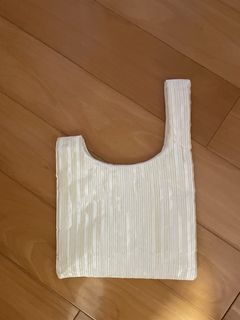 （分類：）位於 。 由 warmbird.3ed4bd 提交（商品編號 1442247196，圖片 1）。簡介： 。