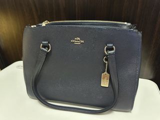 （分類：）位於 。 由 ching.ovo 提交（商品編號 1442159565，圖片 1）。簡介： 。