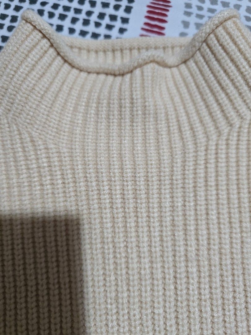 Cream Ribbed Mock Neck Sweater Size S (Category: Blouses) located in Las Pinas. Submitted by luxeprelovedstuff (Listing ID 1442288000, Image 3). Description: - Cream colored sweater - Mock neck - Cozy ribbed knit - Made with a comfortable 95% cotton, 5% polyester blend - Size S - Washing instructions available on tag.