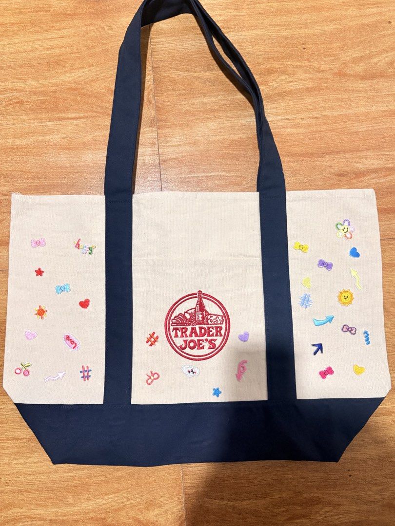 Customize Trader Joe's Canvas Tote Bag (Category: Tote Bags) located in Tarlac. Submitted by therusticaddict (Listing ID 1442288914, Image 1). Description: - Trader Joe's canvas tote bag - customize patches -BRAND NEW AND AUTHENTIC 💯 .