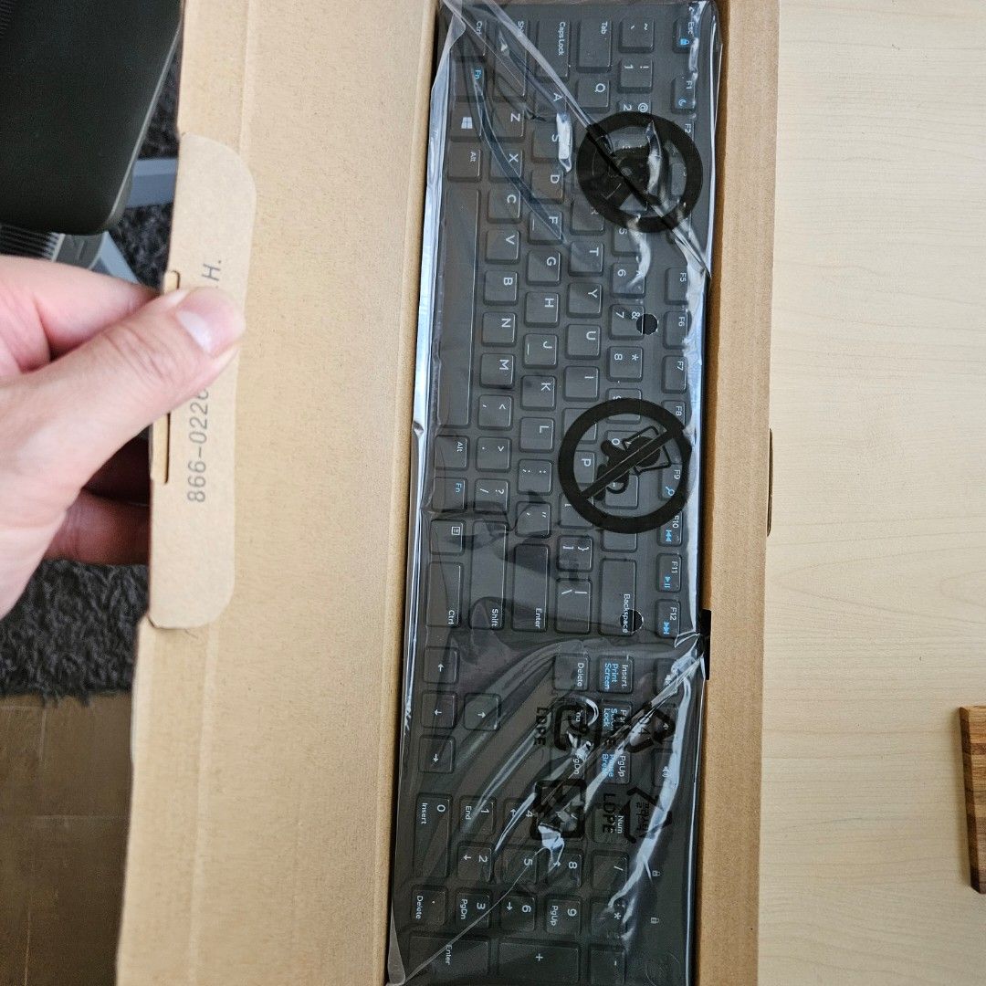 Dell Wired Keyboard KB216-BK-US Black474765542440970241