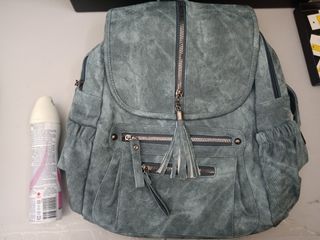 (Category: ) located in . Submitted by nazpreloved (Listing ID 1442210925, Image 1). Description: .