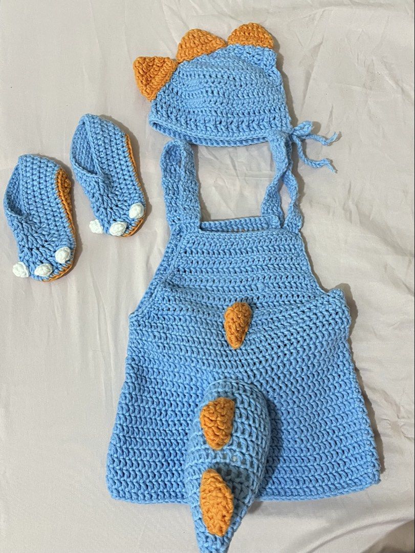 Dinosaur Theme Crochet Baby Outfit (Category: Babies & Kids Fashion) located in Manila. Submitted by anj0910 (Listing ID 1442289262, Image 2). Description: Once used for monthly milestone picture. Original price is ₱1,000. Rfs: di na magagamit 📍Taytay, Rizal.