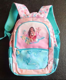 (Category: ) located in . Submitted by leyuri_shop2025 (Listing ID 1442173082, Image 1). Description: .