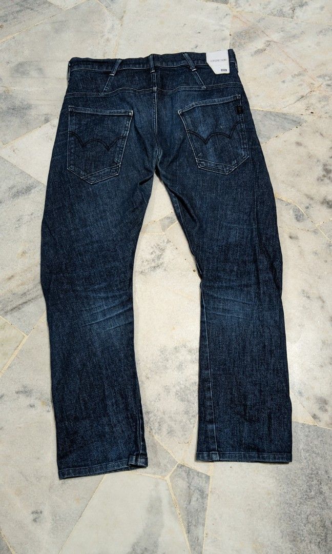 EDWIN E FUNCTION (Category: Jeans) located in Bangi. Submitted by mockersbundle (Listing ID 1442334233, Image 3). Description: Edwin E FUNCTION size 36 labuh 41.5 season area cawat lain2 cun....