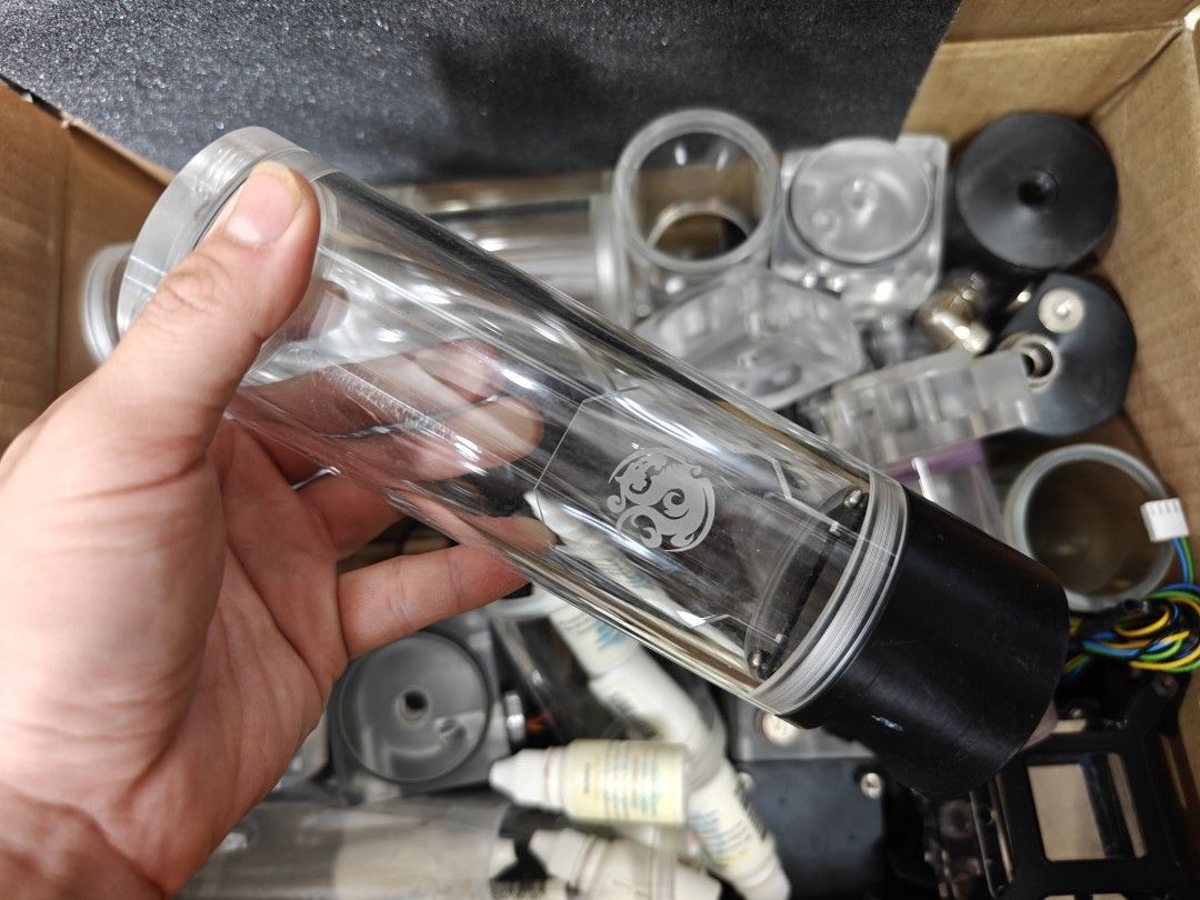 EKWB Watercooling components Custom PC474537734765301761
