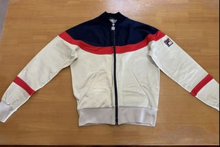 （分類：）位於 。 由 01002732 提交（商品編號 1442161248，圖片 1）。簡介： 。