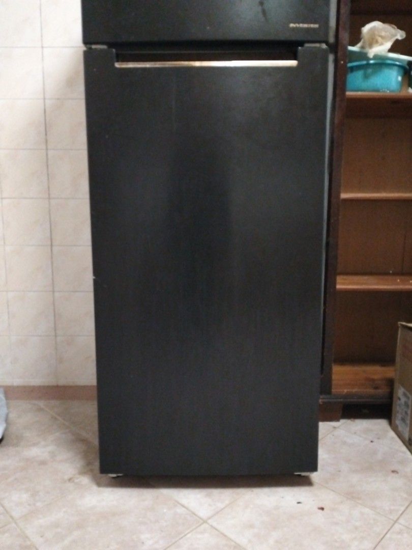 Fridge474857630188840962