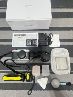 由 luuu___ (刊登 ID 1442311870，圖片 1) 提交，位於 的 (類別：)，說明：。