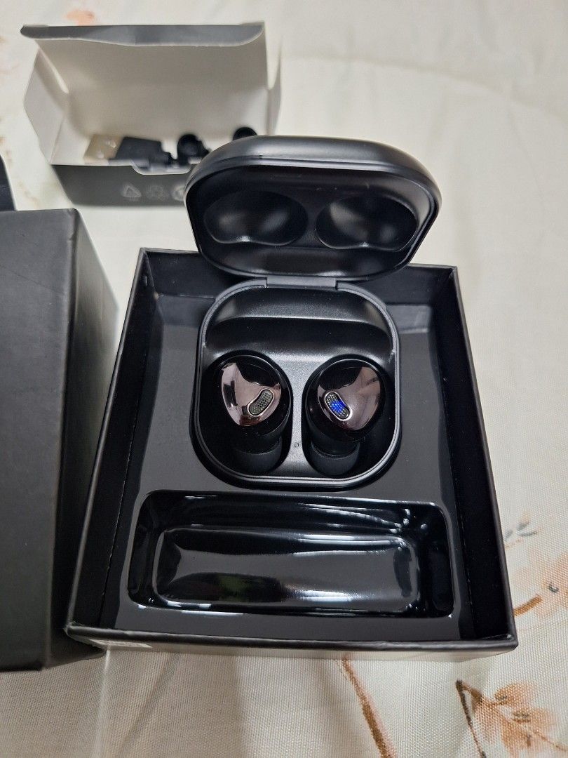 Galaxy Buds Pro Wireless Earbuds475259557464647681