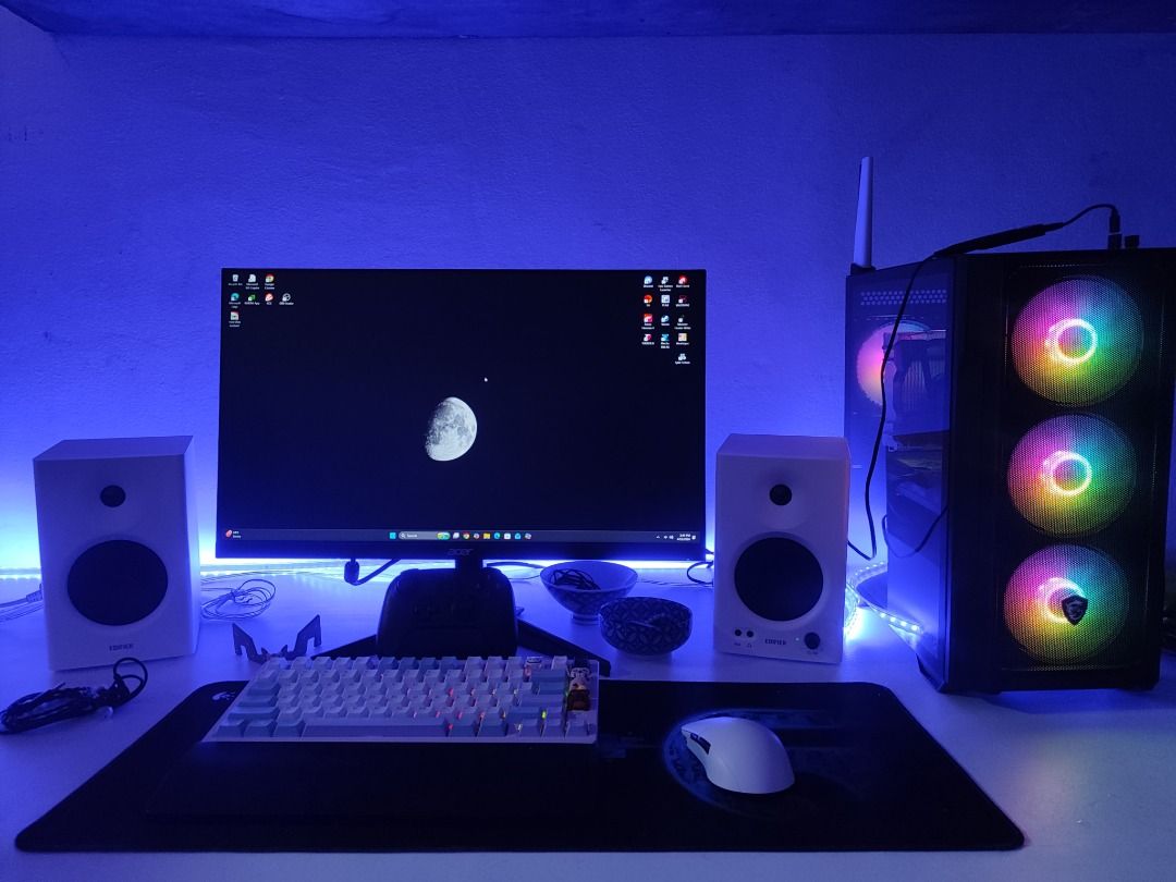 DDR5 Gaming PC (Category: Desktops) located in Las Pinas. Submitted by ddave. (Listing ID 1442340690, Image 3). Description: CPU: Ryzen 5 7500F GPU: Zotac RTX 5060ti 16gb MOBO: Gigabyte B650M Gaming WIFI RAM: 32GB Apacer Panther DDR5 6000 MHz SSD: 1TB Samsung 990 EVO Plus Gen 5 NVMe CPU COOLER: Cougar Forza 50 Essential PSU: Galax Omega GL650S 650W, 80+ Bronze CASE: MSI MAG Forge M100R OS: Win 11 Pro Speaker - Edifier MR4 Monitor - Acer Nitro VGO