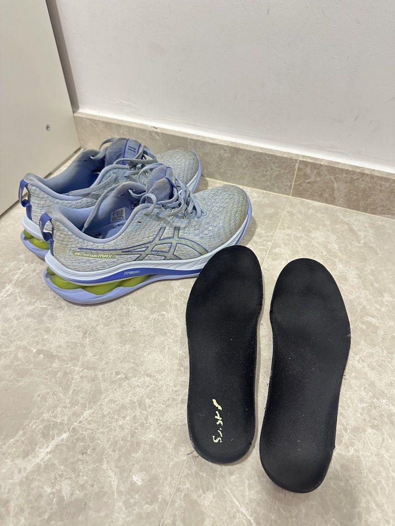 ASICS Women’s running shoes- Gel-Kinsei Max Running Shoes Light Blue (Category: Sneakers) located in Singapore. Submitted by georgiaeld21419 (Listing ID 1442223621, Image 1). Description: - ASICS Gel-Kinsei Max running shoes - US 9 1/2 - Color: Light blue with grey and yellow accents - Sole wear: Visible but not worn down - Took Insoles out to photograph - Usage: Great for running I have upgraded my running shoes. So these ones are well used but 