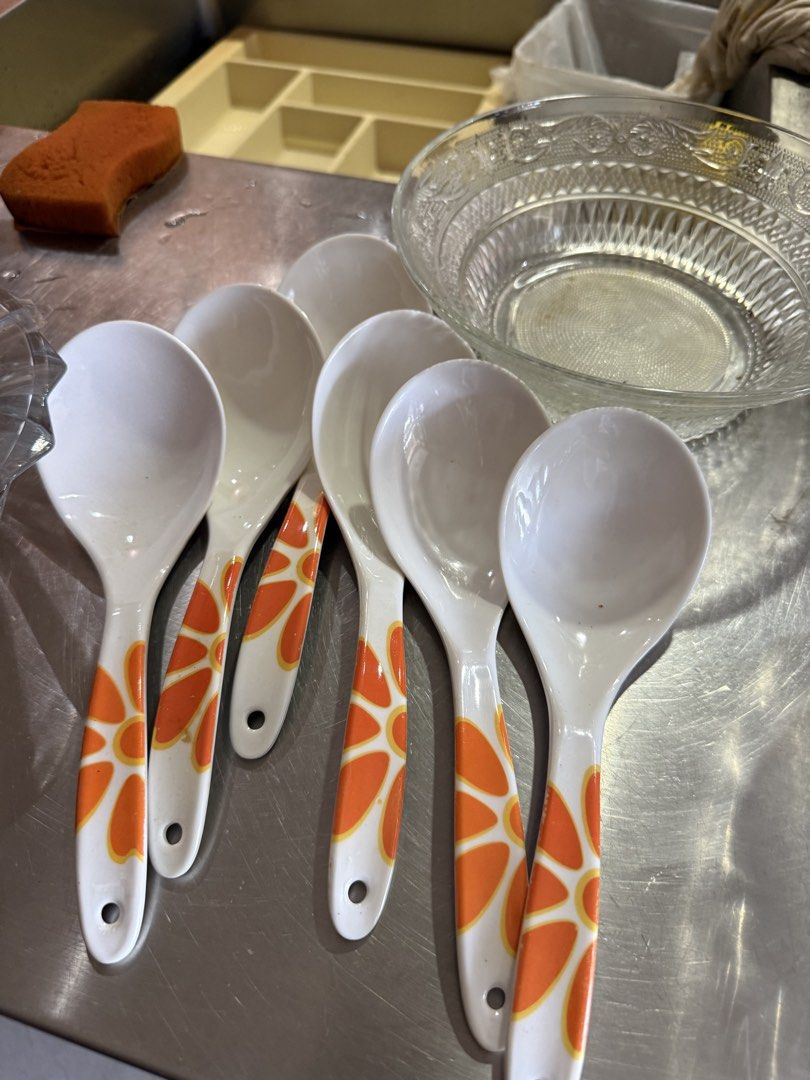 Glass ware474856724554721286
