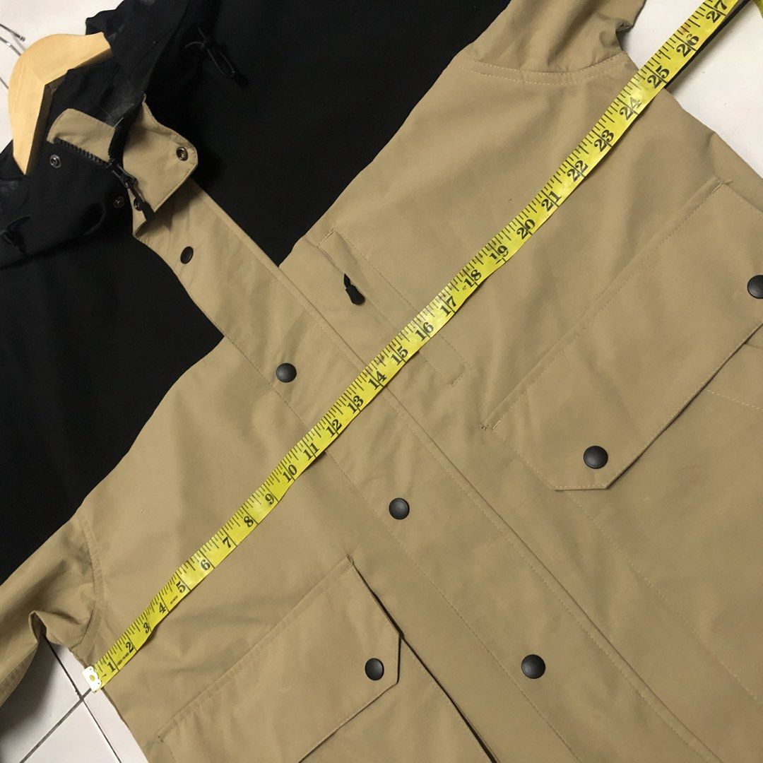 GU windbreaker jacket L (Category: Coats, Jackets and Outerwear) located in Bagan Serai. Submitted by pat_collection (Listing ID 1442217479, Image 3). Description: .