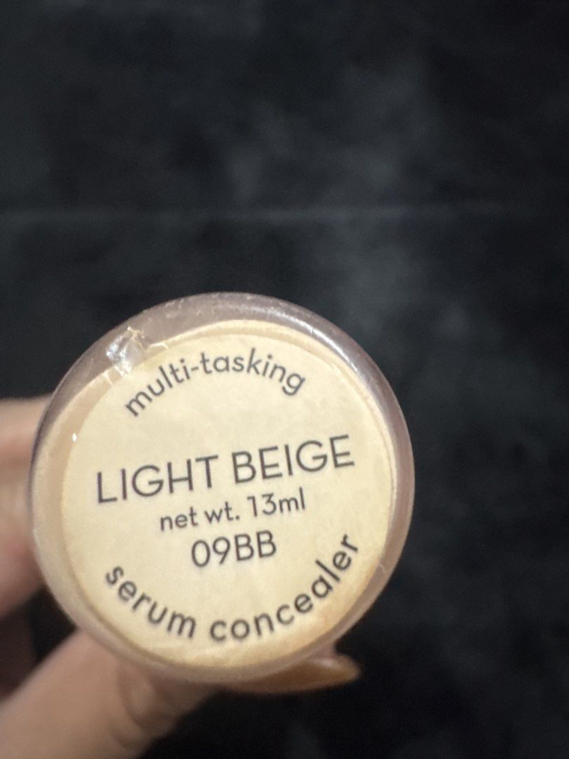 Happy Skin Serum Concealer Light Beige 09BB (Category: Makeup) located in Manila. Submitted by preloved_sophia (Listing ID 1442247152, Image 2). Description: 90% Full RFS: Wrong Shade.