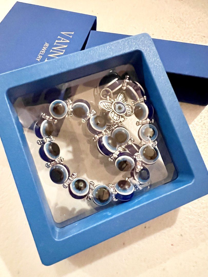 High quality premium evil eye bracelet from Shanghai (Category: Charms) located in Trece Martires City. Submitted by jaaadeya (Listing ID 1442339136, Image 2). Description: rfs; gifted. not my style 😊 Shipping: J&T LBC branch pick up or COP cash on pickup Item is paid in advance if Cavite/South area pickup via Lalamove or Grab .