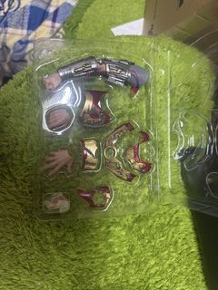 （分類：）位於 。 由 GUSES 提交（商品編號 1442323180，圖片 1）。簡介： 。