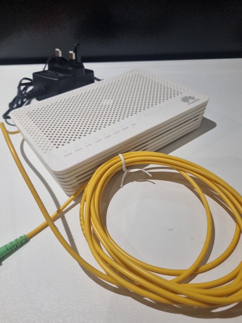 Huawei Optixstar GPON Terminal with Power Adapter and Cable475016922179850241