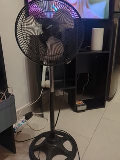 （分類：）位於 。 由 marcebc1010 提交（商品編號 1442292020，圖片 1）。簡介： 。