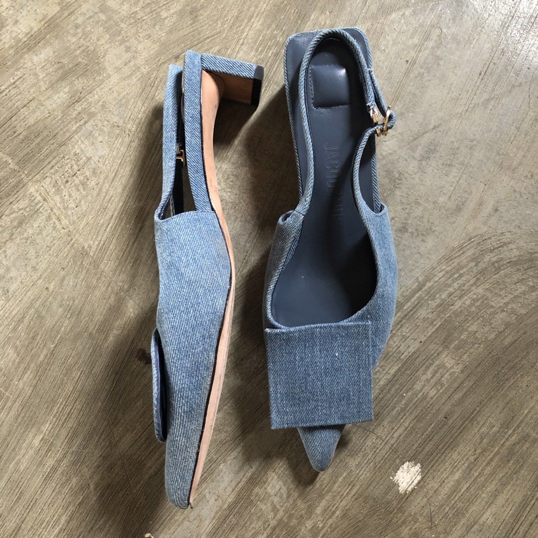 Jacquemus The Duelo Denim Slingback Flats (Category: Heels) located in Laur. Submitted by tracymaria38548 (Listing ID 1442181084, Image 2). Description: .