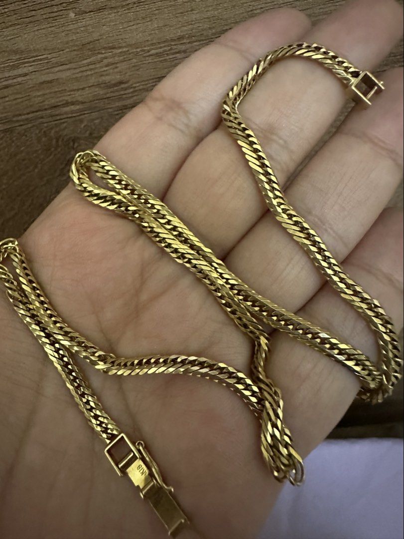 Japan Gold Necklace (Category: Necklaces) located in Cavite. Submitted by akiram (Listing ID 1436556716, Image 1). Description: Legit 14 cut Japan (not HK) 20.44g 17-18” 7300/g fixed (cheap na to) Minor issue* medyo loose ung dulo kaya minsan nag ttangle. See 2nd photo *hindi po ito scrap. Wag baratin! .