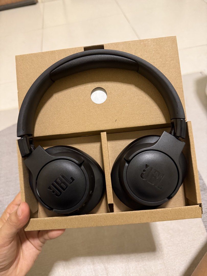 JBL Tune 720 Headphone477541801698928641