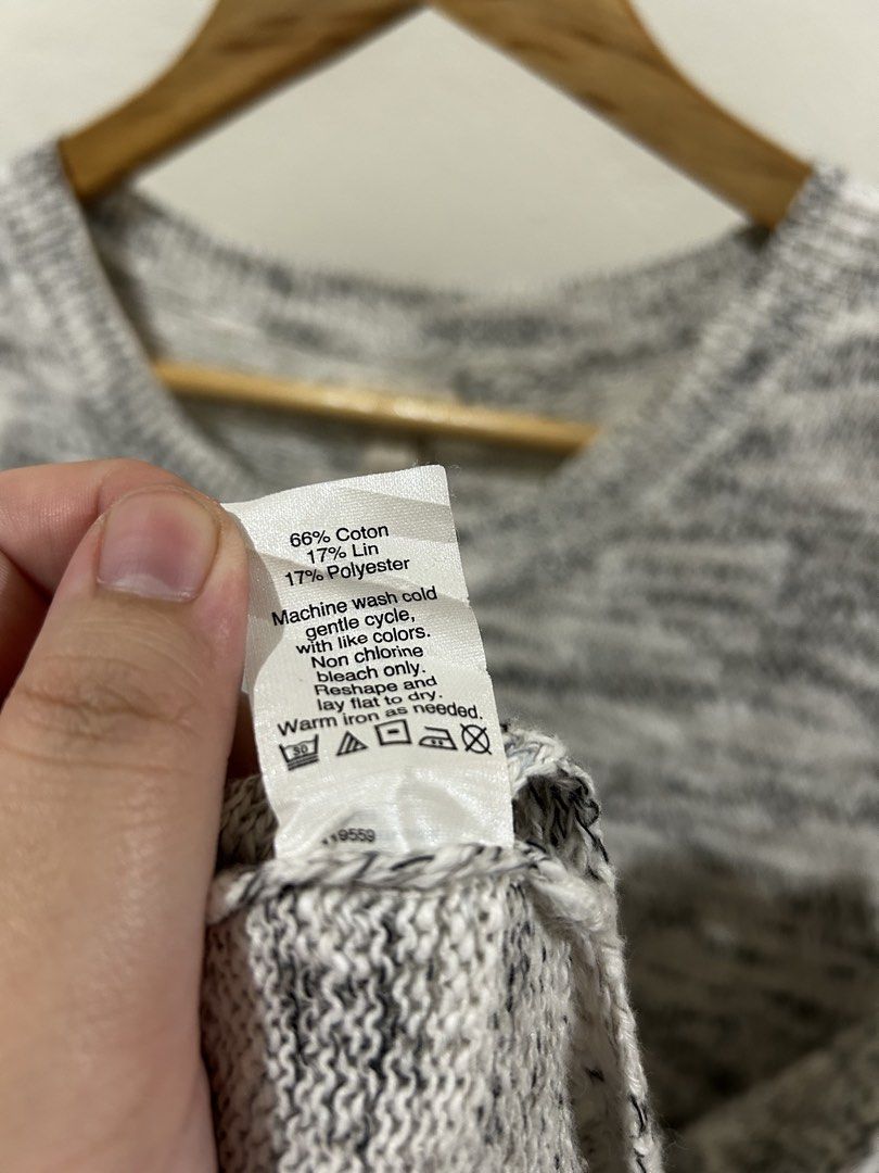 JCrew Knit Vest (Category: Vests) located in Baguio. Submitted by siignhere (Listing ID 1442265073, Image 3). Description: .