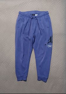 (Category: ) located in . Submitted by jcthrifting (Listing ID 1442259474, Image 1). Description: .