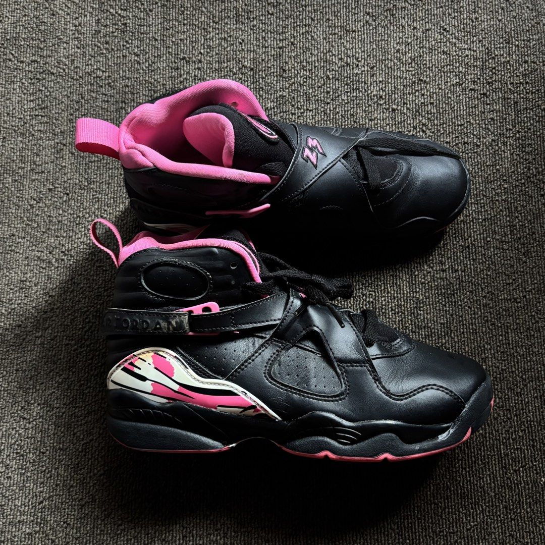Jordan 8 Retro Pinksicle (GS) (Category: Sneakers) located in Pasig City. Submitted by bootsoftravel_ph (Listing ID 1442258001, Image 2). Description: Jordan 8 Retro Pinksicle (GS) used - Good FOR SALE No box FREE shipping Issue: no issue Price ₱ 1,995 size: EU 38 / UK 5 / US 5.5y Guaranteed 100% Legit 💯 We ship nationwide 🚚.