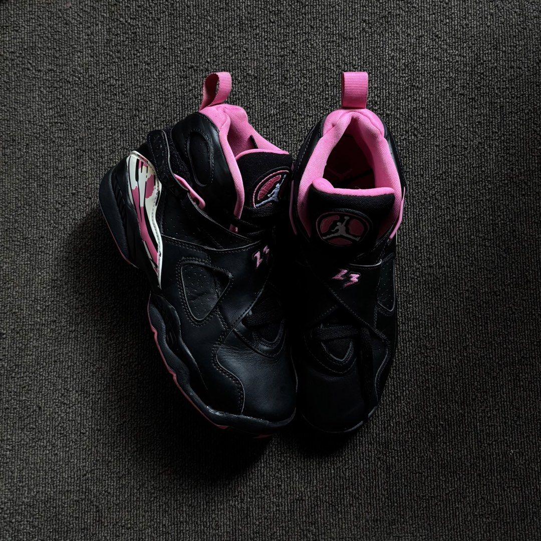 Jordan 8 Retro Pinksicle (GS) (Category: Sneakers) located in Pasig City. Submitted by bootsoftravel_ph (Listing ID 1442258001, Image 1). Description: Jordan 8 Retro Pinksicle (GS) used - Good FOR SALE No box FREE shipping Issue: no issue Price ₱ 1,995 size: EU 38 / UK 5 / US 5.5y Guaranteed 100% Legit 💯 We ship nationwide 🚚.
