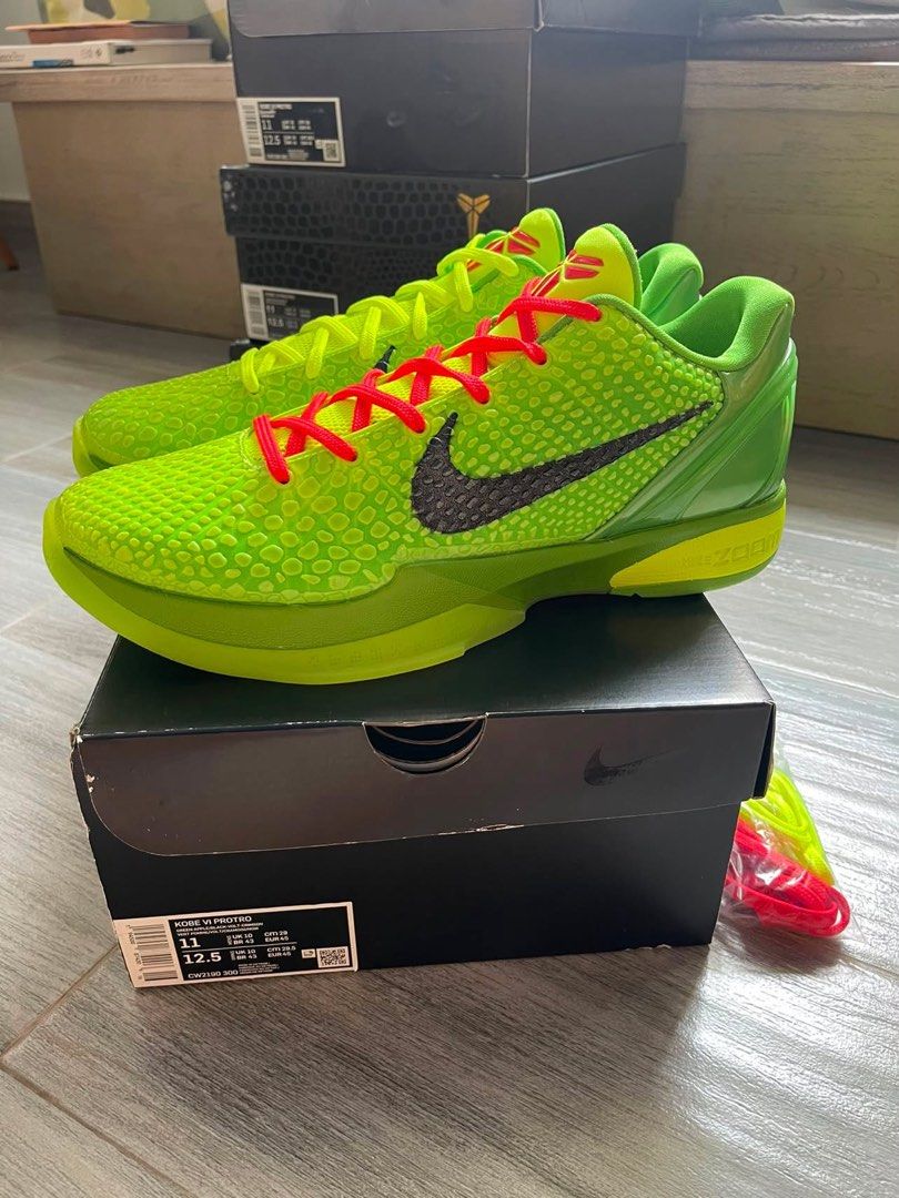 Kobe （分類：波鞋）位於 Hong Kong。 由 i_am_chi 提交（商品編號 1442214721，圖片 3）。簡介： 搬屋想清鞋 只求搵有心人收留 價錢一定比市價平‼️ 歡迎問價或帶價問 有需要可以提供更多相及片👍🏻 所有價錢都可以商議 買得多可以平啲‼️ 1. Kobe 10 Poison Green US11 100%新 $4200 2. Kobe 6 All Star US11 100%新(無原裝盒) $3000 3. Kobe 6 Grinch US11 100%新 $5900 (hold) 4. Kobe 6 Reverse Grinch US11 100%新 $3100 (hold) 5. Kobe 6 Preluxe US11 100%新 $7500 6. Kobe 6 mamba US11 100%新 $6300（hold) 7. Kobe 6 Dodgers US11 100%新 $2500 (hold) 8. Kobe 6 light tube US