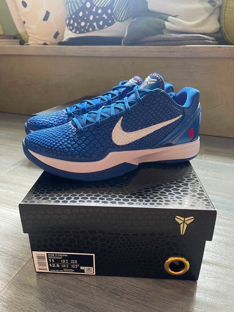 Kobe （分類：波鞋）位於 Hong Kong。 由 i_am_chi 提交（商品編號 1442214721，圖片 7）。簡介： 搬屋想清鞋 只求搵有心人收留 價錢一定比市價平‼️ 歡迎問價或帶價問 有需要可以提供更多相及片👍🏻 所有價錢都可以商議 買得多可以平啲‼️ 1. Kobe 10 Poison Green US11 100%新 $4200 2. Kobe 6 All Star US11 100%新(無原裝盒) $3000 3. Kobe 6 Grinch US11 100%新 $5900 (hold) 4. Kobe 6 Reverse Grinch US11 100%新 $3100 (hold) 5. Kobe 6 Preluxe US11 100%新 $7500 6. Kobe 6 mamba US11 100%新 $6300（hold) 7. Kobe 6 Dodgers US11 100%新 $2500 (hold) 8. Kobe 6 light tube US