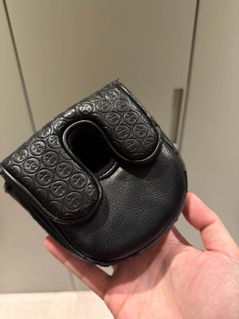 LAB Golf DF3 mallet putter headcover (Category: Golf) located in Calamba. Submitted by lglm07 (Listing ID 1442186022, Image 2). Description: L.A.B. Golf DF3 mallet putter headcover Php 1500 only Pick up at GH.