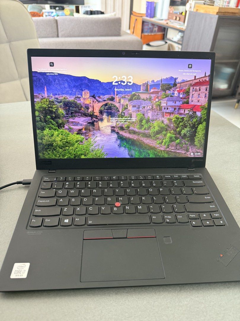Lenovo ThinkPad X1 Gen 8 Laptop