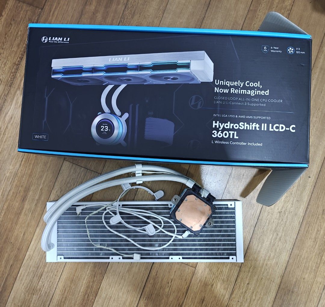 Lian Li HydroShift II LCD-C 360TL White AIO CPU Cooler