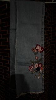 (Category: ) located in . Submitted by aleaazhr (Listing ID 1442309629, Image 1). Description: .