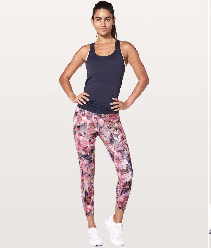 Lululemon Fast and Free Leggings (Category: Activewear) located in Quezon City. Submitted by hoopacre (Listing ID 1442168150, Image 1). Description: Lululemon fast and free leggings size 4.