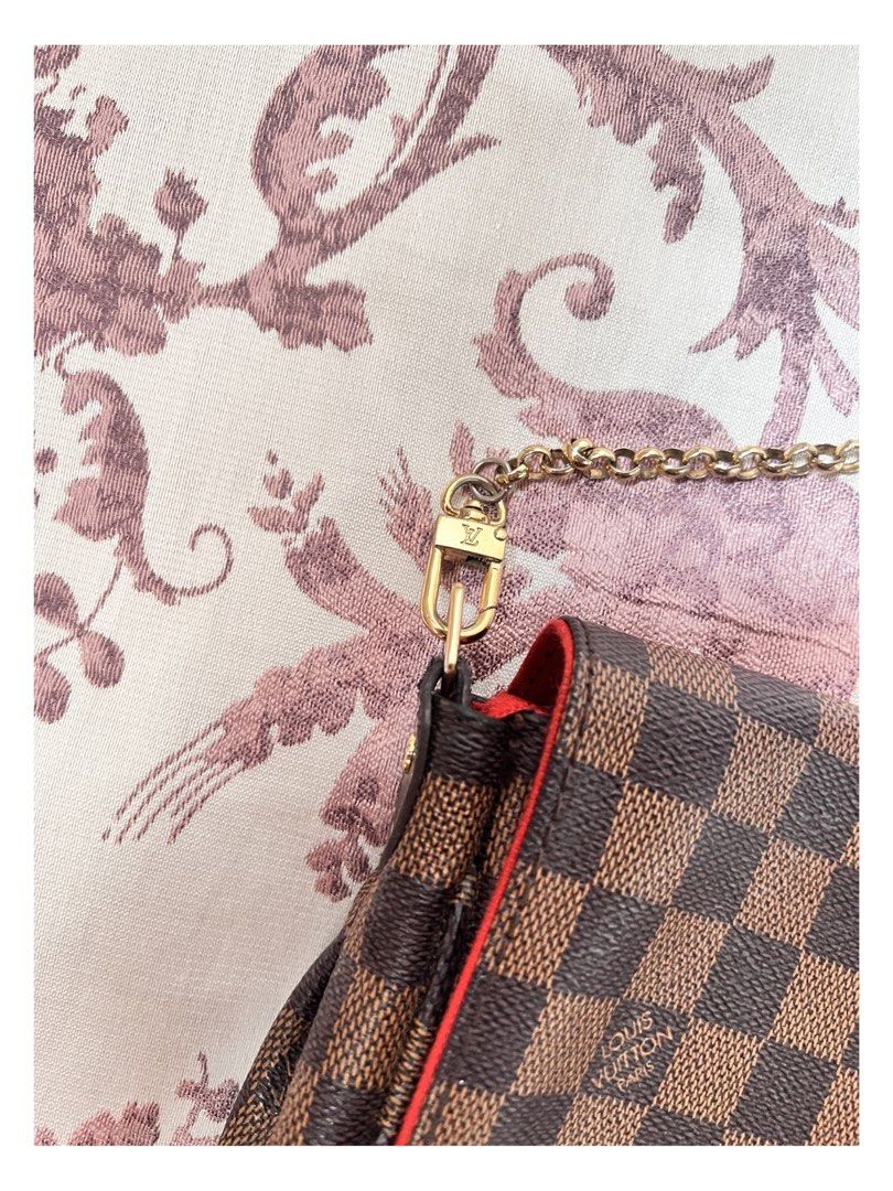 LV Favorite MM in Damier Ebene Canvas (Category: Luxury Bags & Wallets) located in Manila. Submitted by ashleyplum (Listing ID 1442304992, Image 2). Description: ~ no COD (payment first) ~ laguna based ~ JNT courier ~ color may vary due to lighting ~ no ww message for the details and more information 🪷.